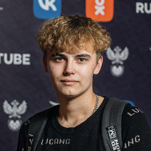 Никита Попов